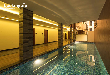 Bookmytripholidays | Trivers Resort,Munnar  | Best Accommodation packages